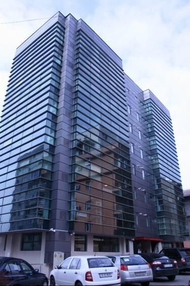 Unirii, birouri 120 mp, mentenanta inclusa.