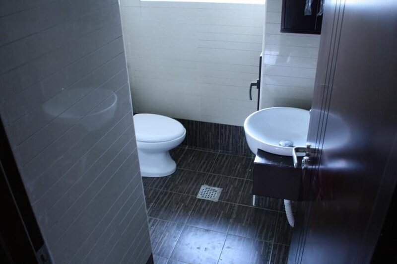 Unirii, birouri 120 mp, mentenanta inclusa.