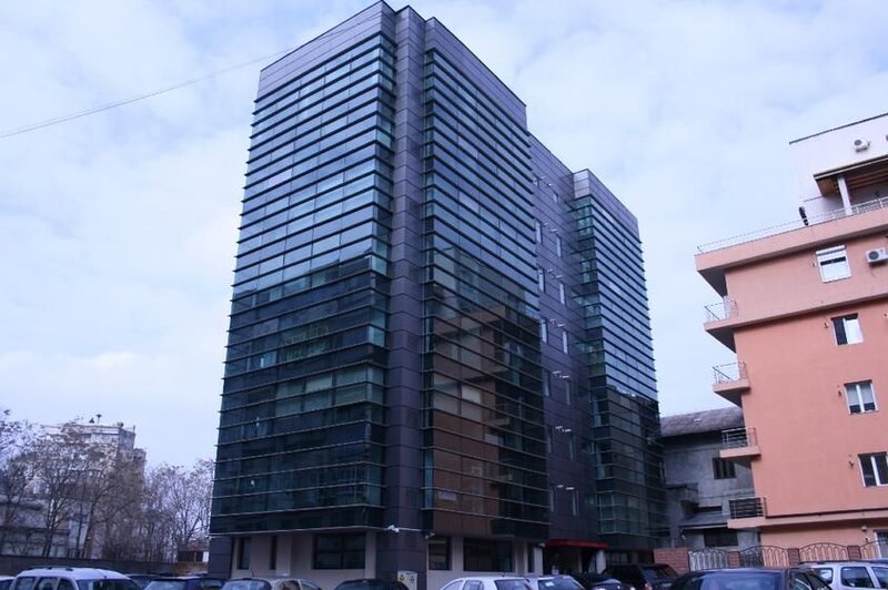 Unirii, birouri 120 mp, mentenanta inclusa.